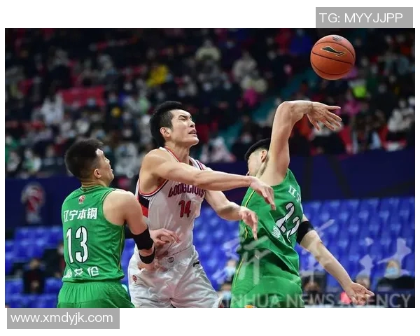 时代广州与四川的对决谁能在新赛季中脱颖而出争锋相对的篮球盛宴